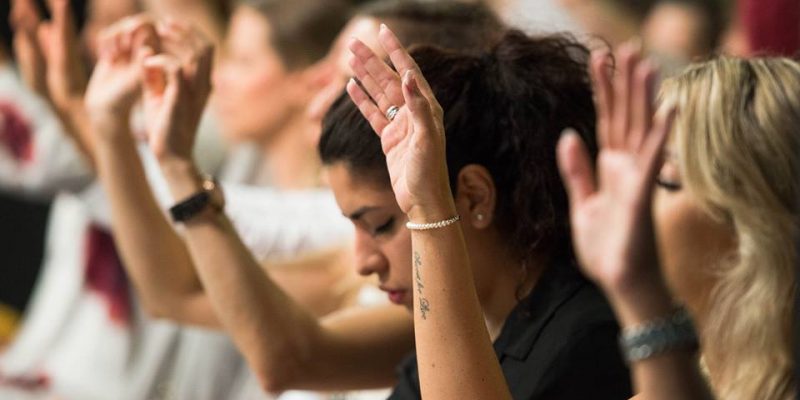 Jésus lui ditSi tu peux!… Tout est possible à celui qui croit (Marc 923).